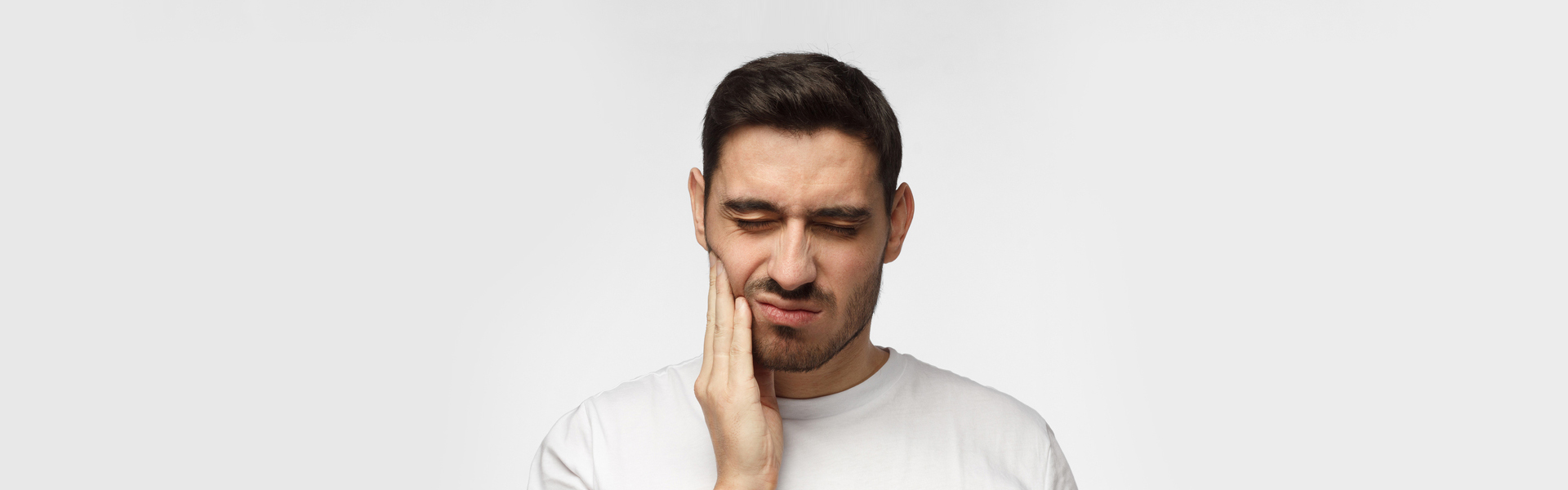 Signs You Should Visit a Dentist in Murfreesboro, TN Sooner Than Later